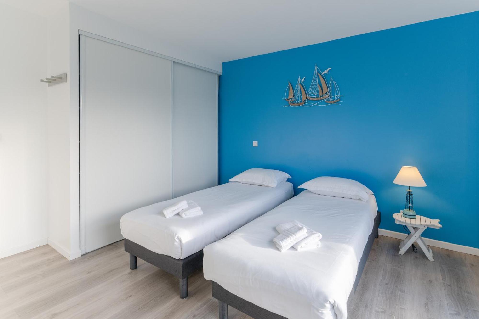 Apartment Roscaroc Enez Hir - T4 Proche Ploudalmezeau